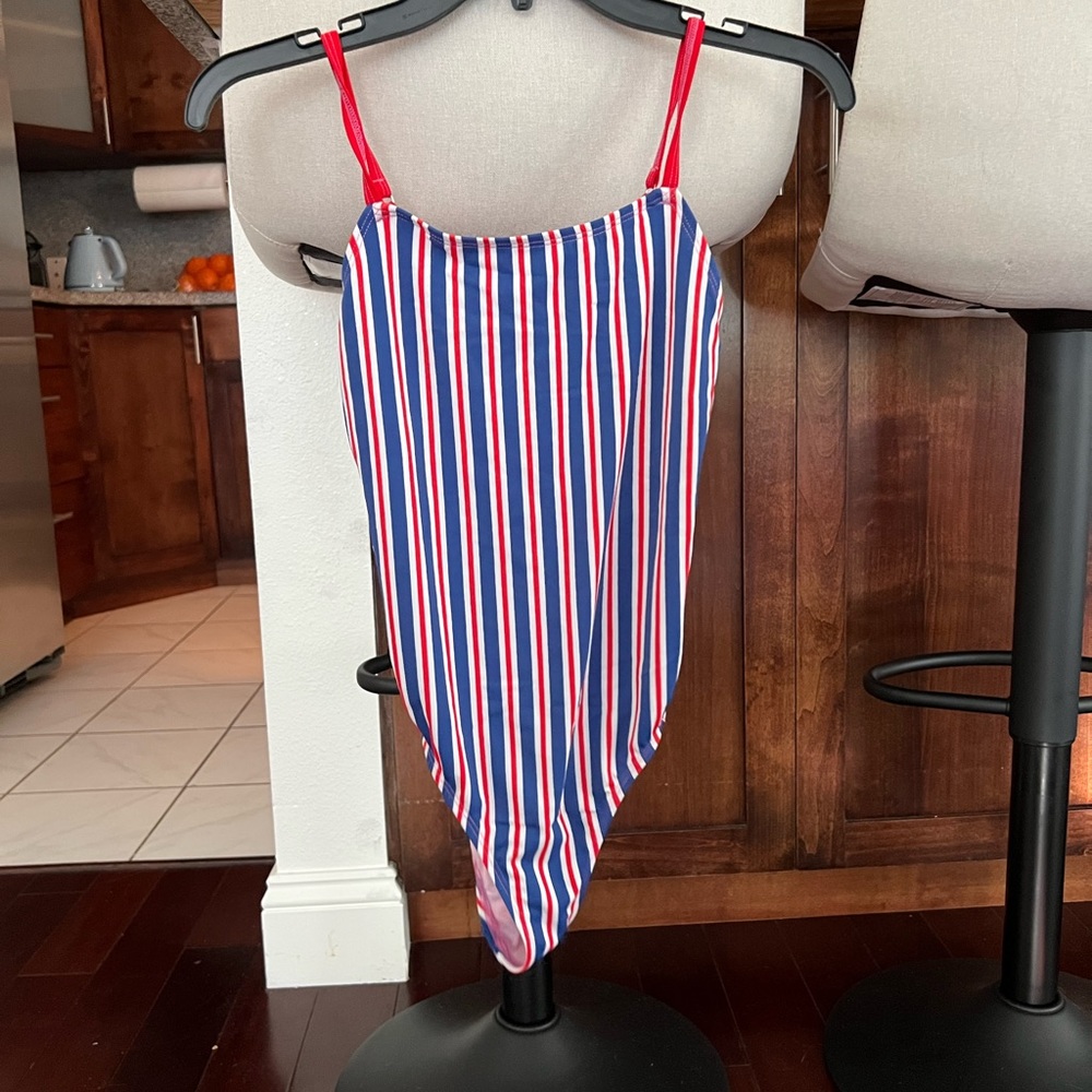 Xirena New one price swimsuit